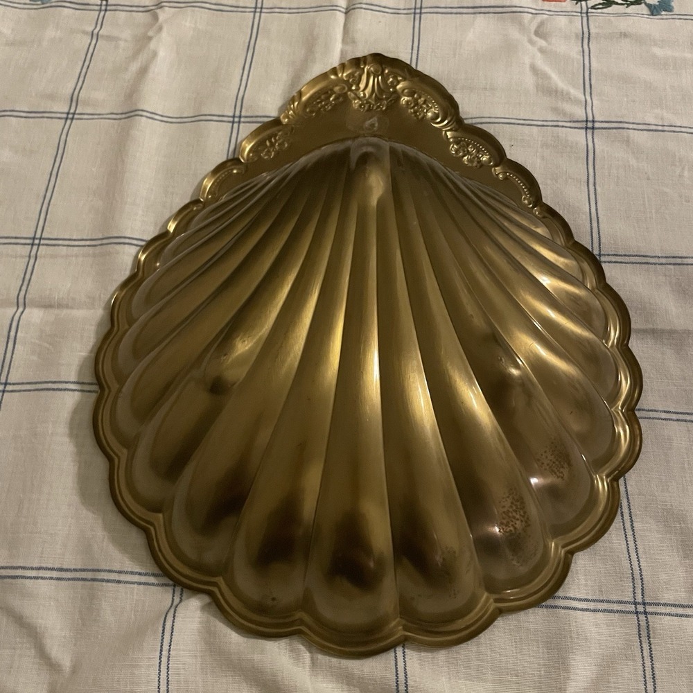 Vintage Large Brass Shell Serving Dish, Hollywood Regency Tray m, MCM - Picture 7 of 7